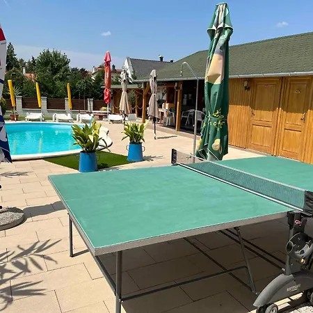 16 Apartment *