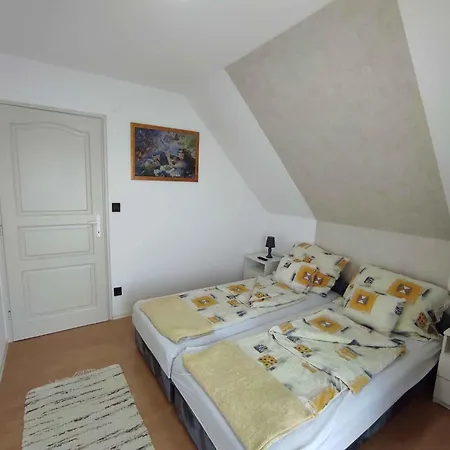 16 Apartment *